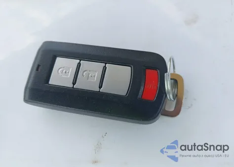 2015 Mitsubishi Mirage Es/Rf z USA, uszkodzony, nr VIN ML32A4HJ2FH047182